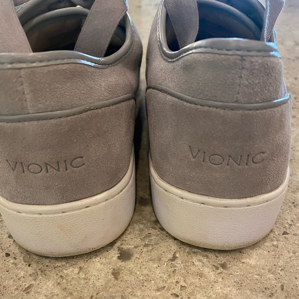 Vionic suede Women’s Sneakers - Picture 4 of 7